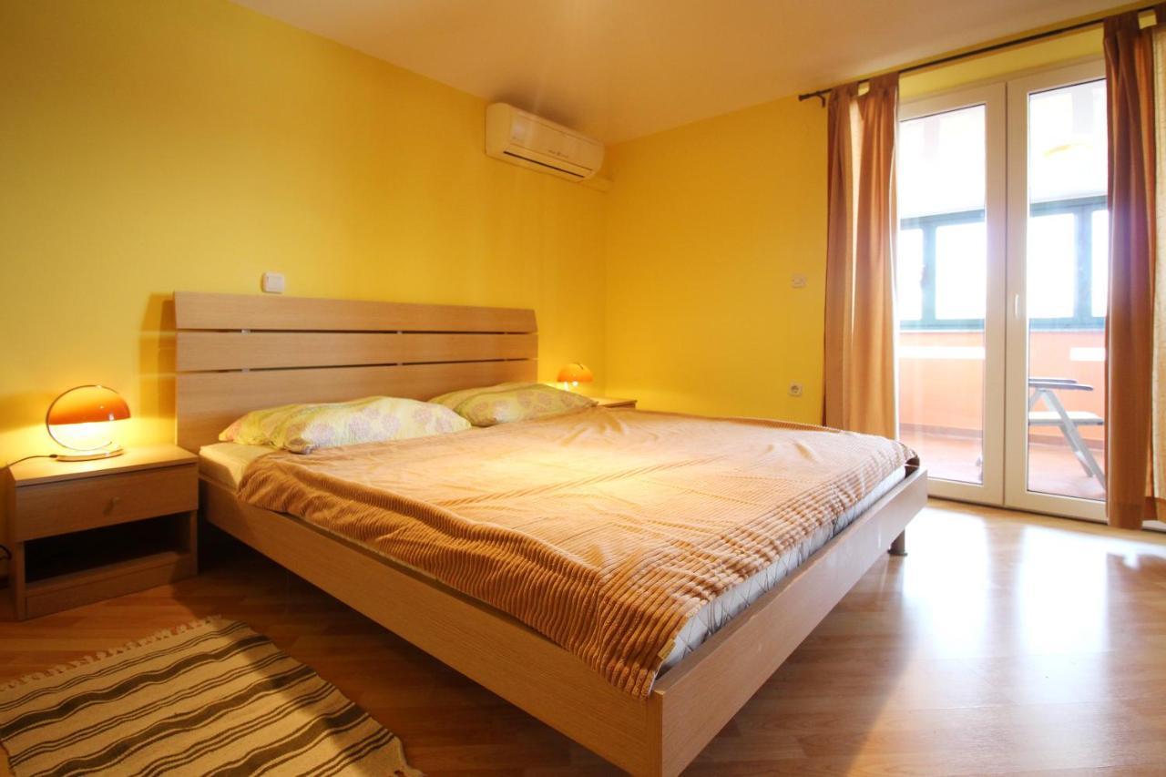 Apartments Pintar Zarok Baška Esterno foto