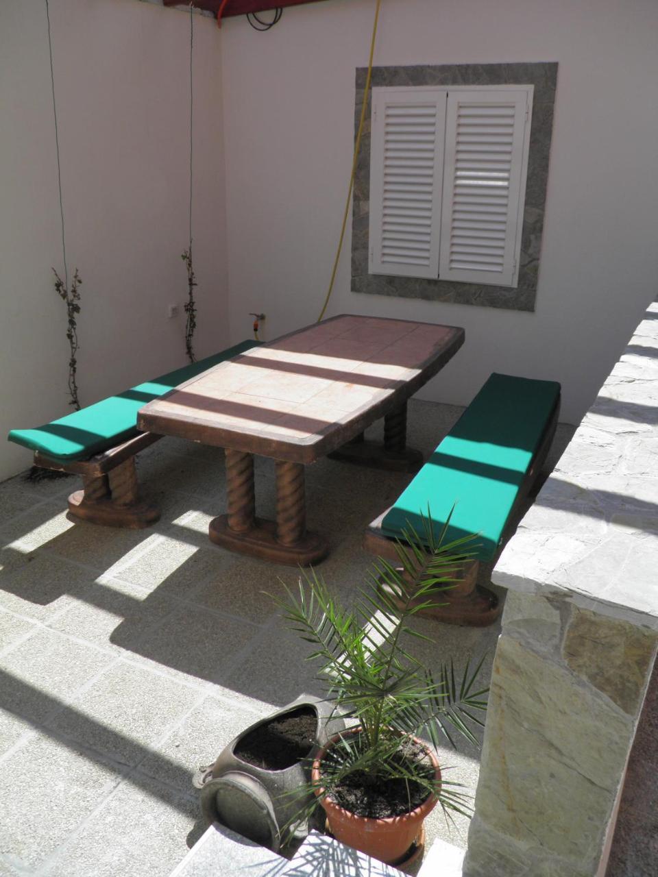 Apartments Pintar Zarok Baška Esterno foto