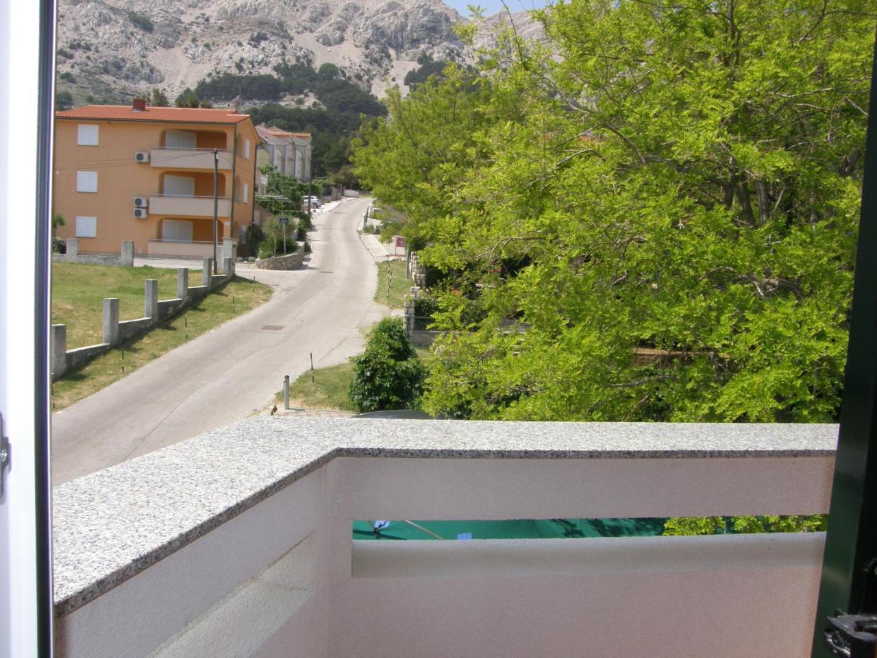 Apartments Pintar Zarok Baška Esterno foto