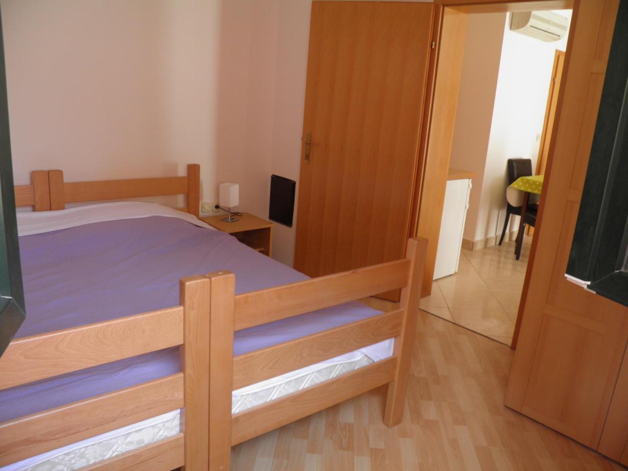 Apartments Pintar Zarok Baška Esterno foto